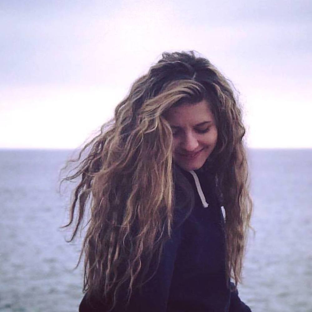 Meet your Posher, Elena